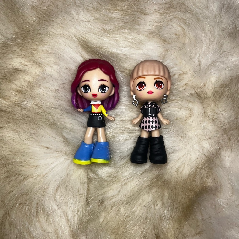 BLACKPINK Fantastick Popstar mystery dolls
